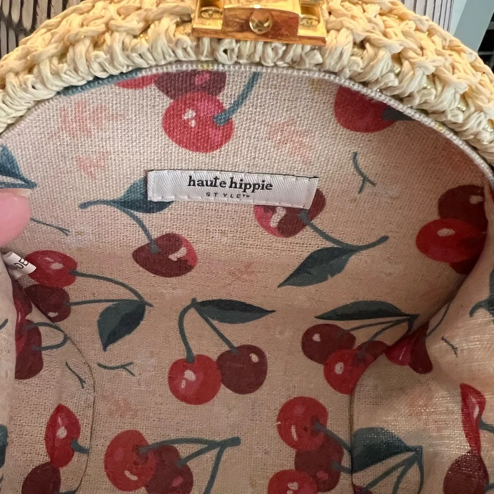 NWT Haute Hippie Tan Woven Round Crossbody Bag - Picture 2 of 5